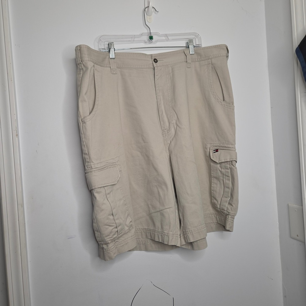 Tommy Hilfiger Mens Cargo Shorts Khaki Tan Cotton Relaxed Fit Size 42 42x10